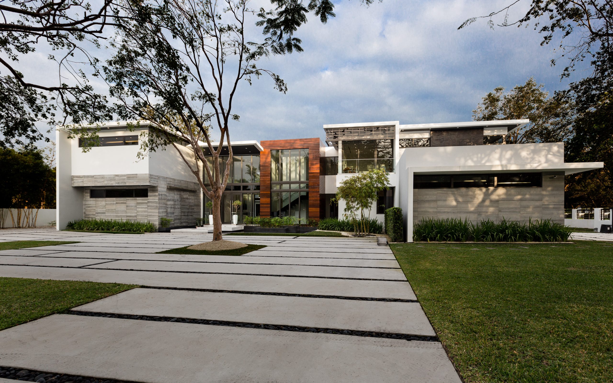 02_Zanzi_Photography_PINECREST-9121sw62ct
