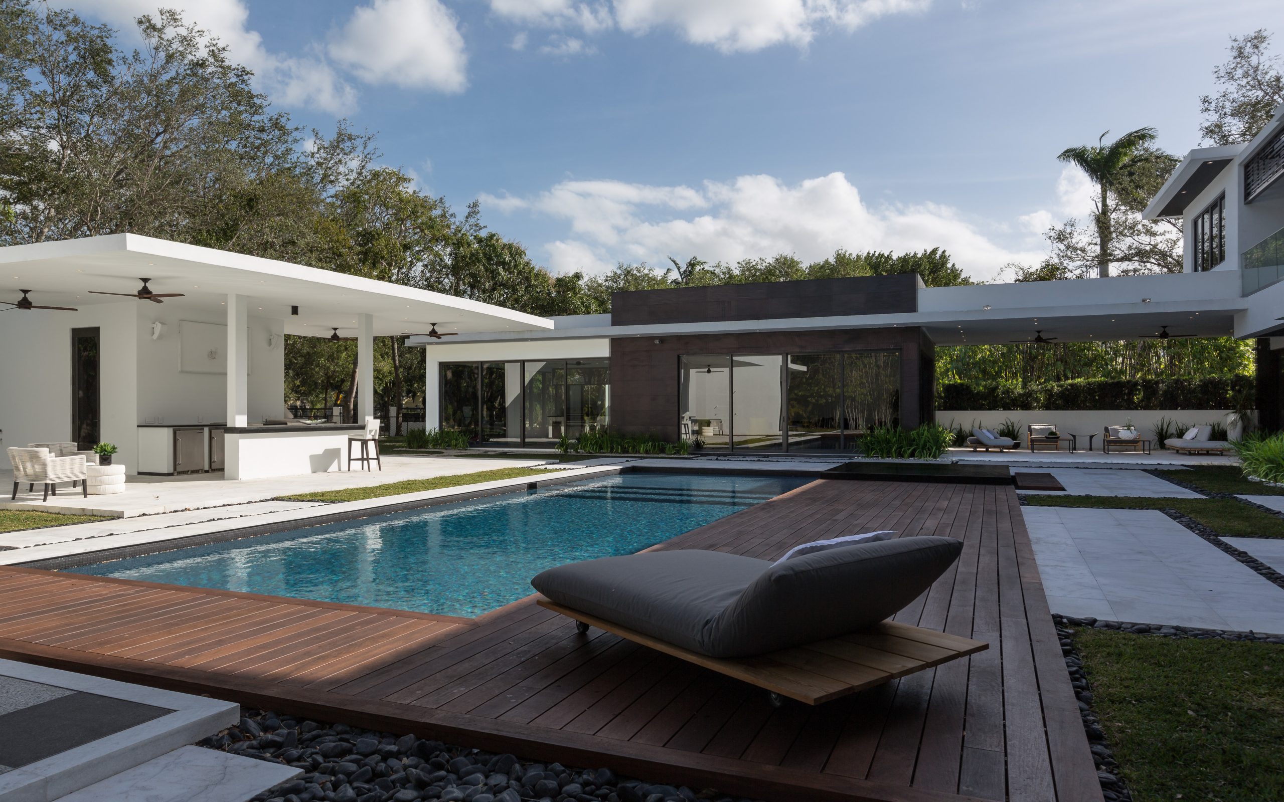 07_Zanzi_Photography_PINECREST-9121sw62ct