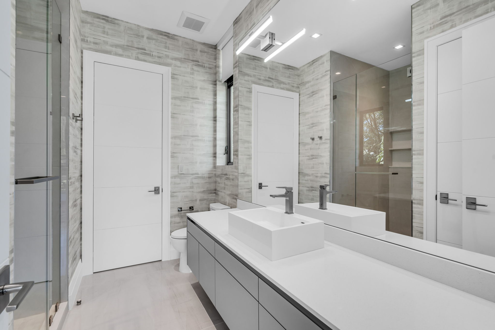 34-web-or-mls-18064Sentinel-34