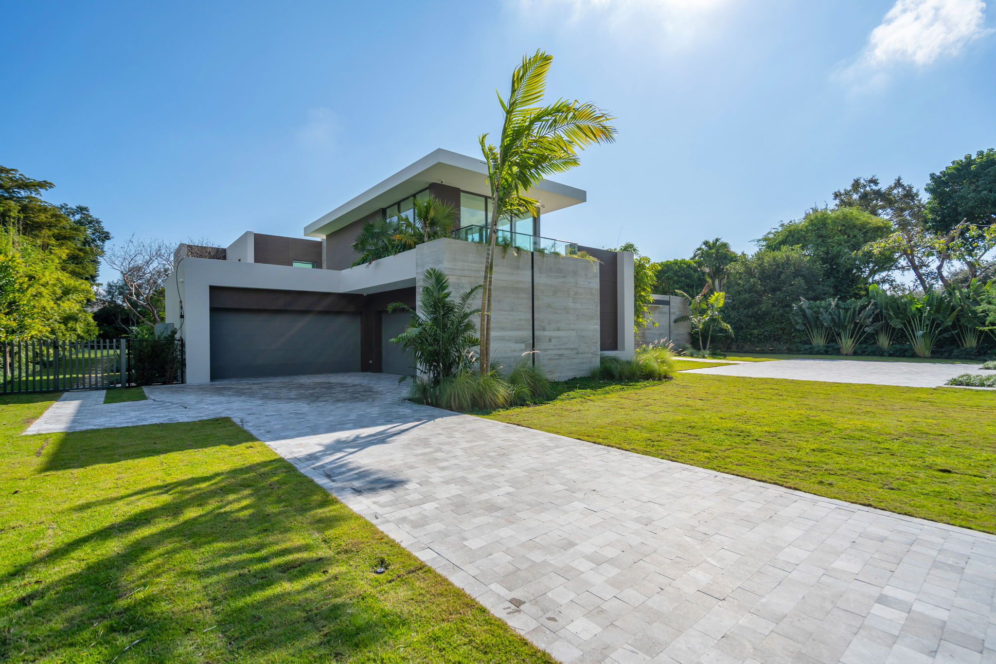 4-web-or-mls-9101SW64th-4